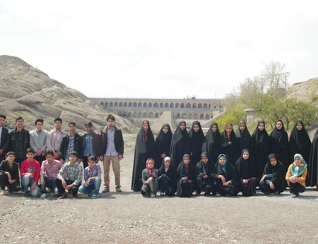 مسئولین و دانش آموزان بورسیه شهر فريمان