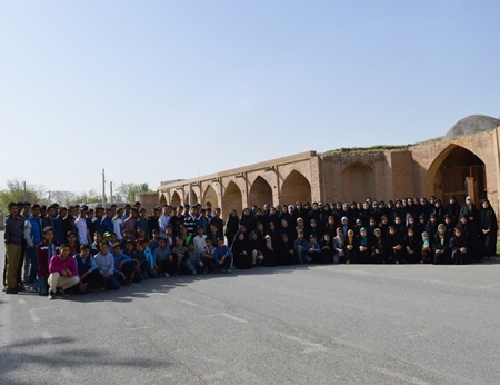 مسئولین و دانش آموزان بورسیه شهر فريمان