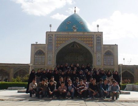 مسئولین و دانش آموزان بورسیه شهر زنجان