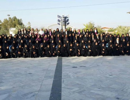 مسئولین و دانش آموزان بورسیه شهر سراوان