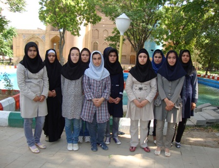 مسئولین و دانش آموزان بورسیه شهر اهر