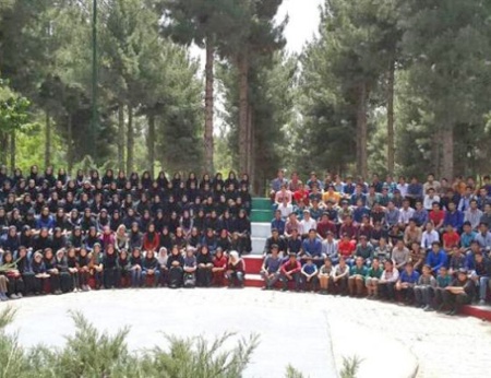 مسئولین و دانش آموزان بورسیه شهر سيرجان