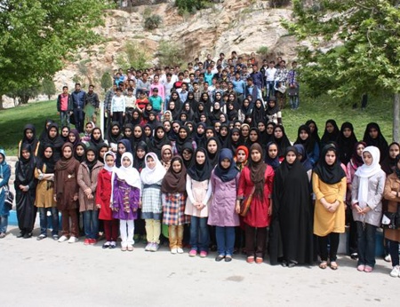 مسئولین و دانش آموزان بورسیه شهر خرم آباد