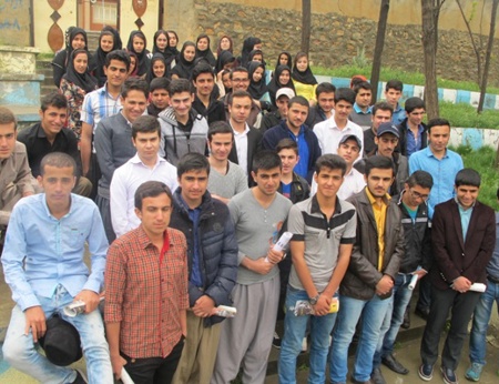 مسئولین و دانش آموزان بورسیه شهر ديواندره