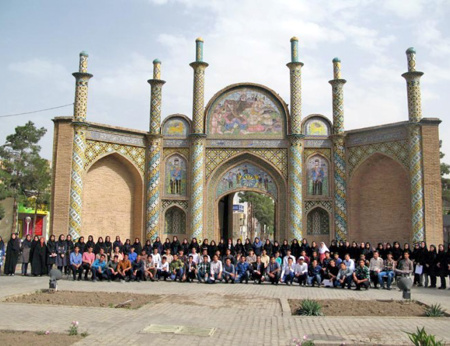 مسئولین و دانش آموزان بورسیه شهر سمنان