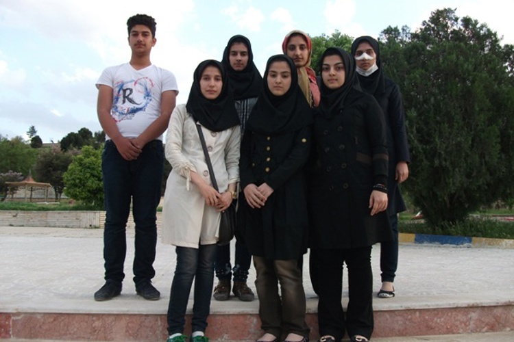 مسئولین و دانش آموزان بورسیه شهر قصر شيرين