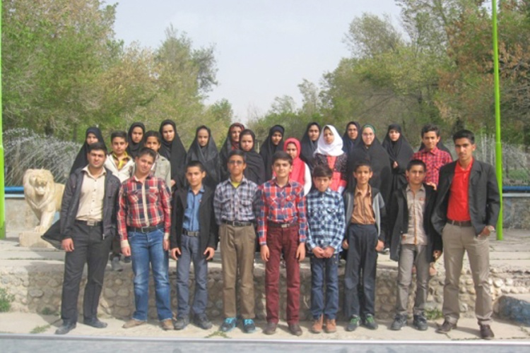 مسئولین و دانش آموزان بورسیه شهر فرخ شهر