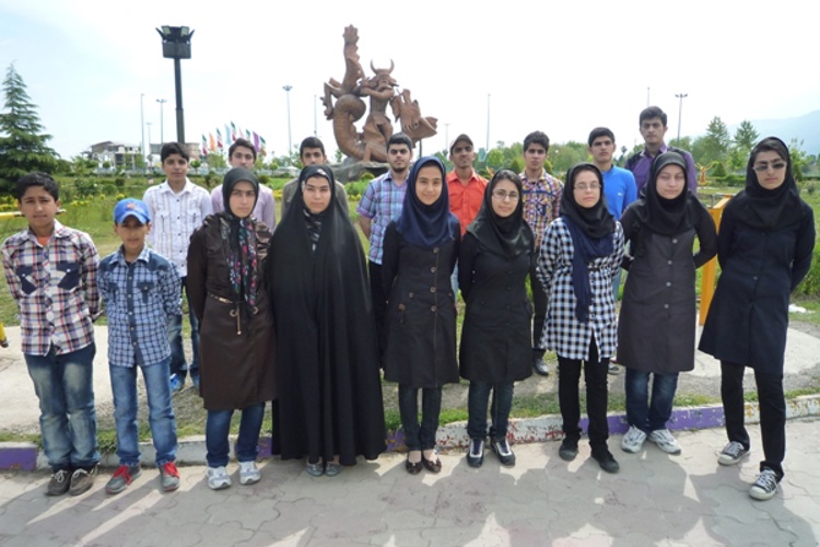 مسئولین و دانش آموزان بورسیه شهر چالوس