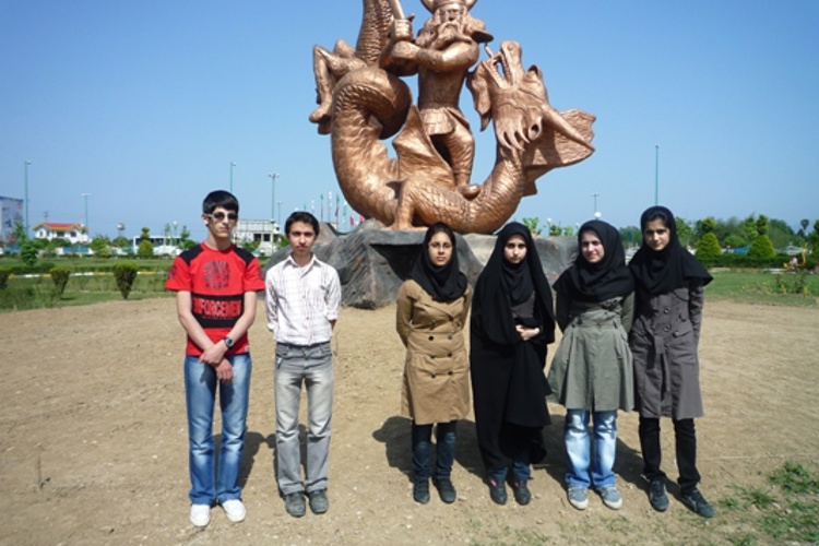 مسئولین و دانش آموزان بورسیه شهر نوشهر