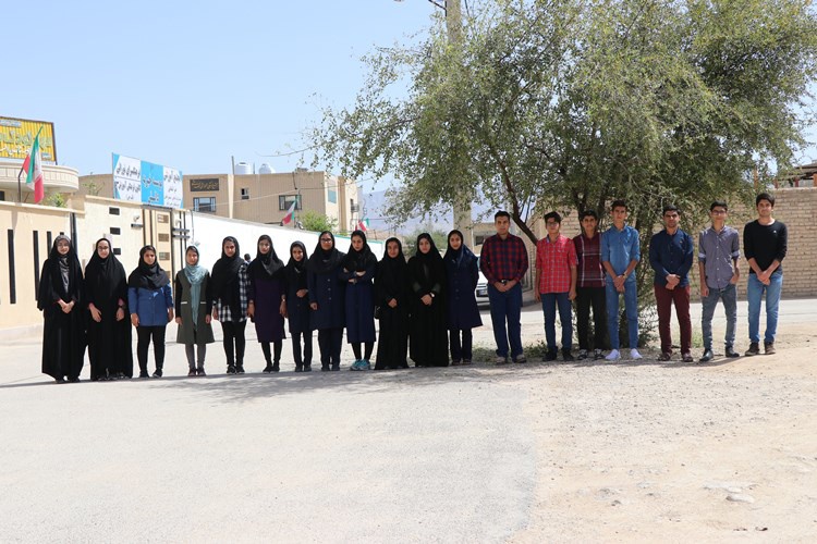 مسئولین و دانش آموزان بورسیه شهر خنج