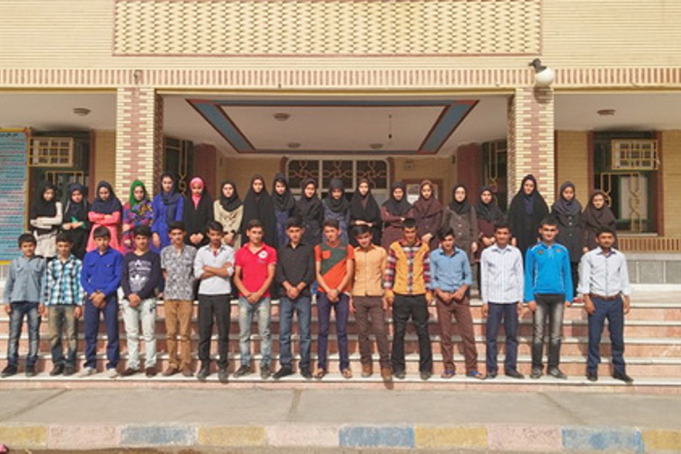 مسئولین و دانش آموزان بورسیه شهر لالي