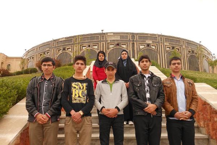مسئولین و دانش آموزان بورسیه شهر بستان آباد