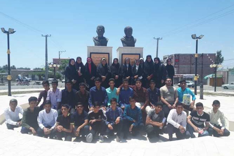 مسئولین و دانش آموزان بورسیه شهر فارياب