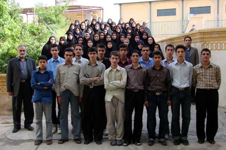مسئولین و دانش آموزان بورسیه شهر سنقر