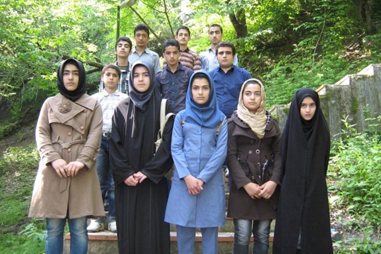 مسئولین و دانش آموزان بورسیه شهر چمستان